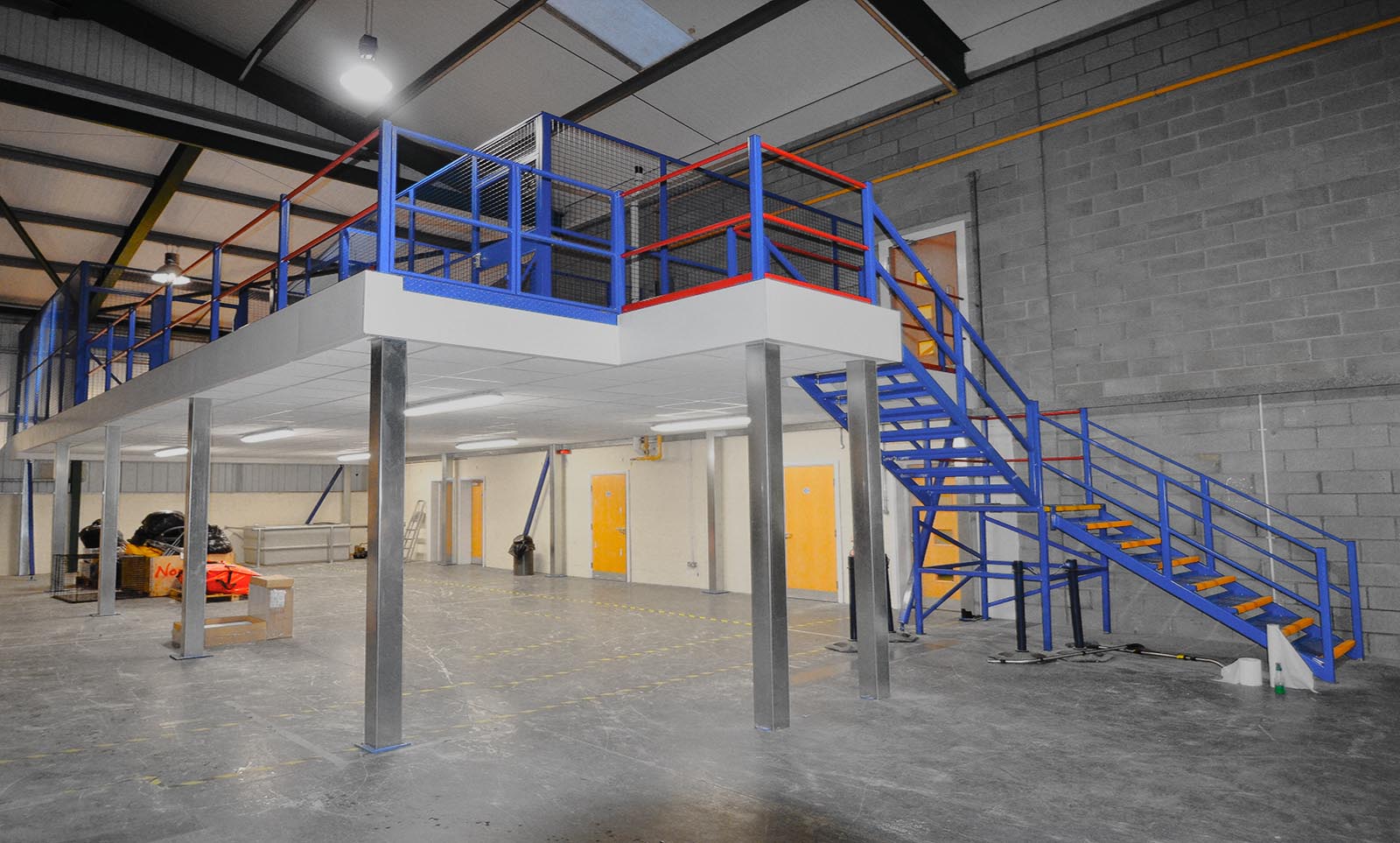 How to Find the Right Mezzanine Floor Supplier for Your Business